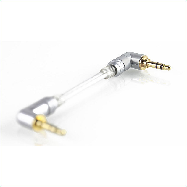 FiiO L17 Premium Quality 3.5mm L Plug Cable.